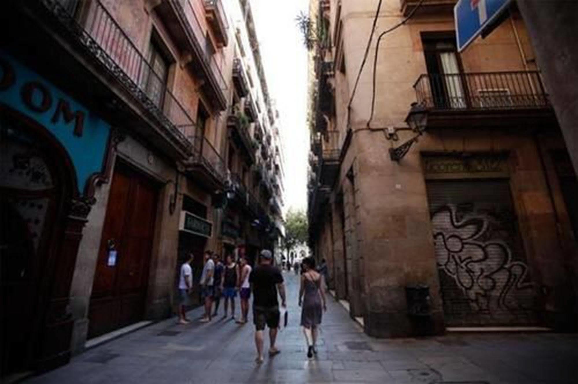 L'Escudellers By The Streets Apartment Barcelona Exterior photo
